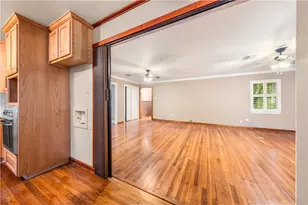 2300 Starr Dr, Waco, TX 76710 - Photo 37