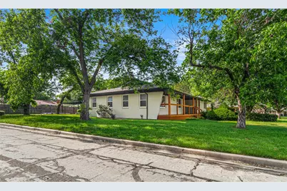 2300 Starr Drive, Waco, TX 76710 - Photo 33