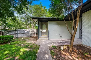2300 Starr Dr, Waco, TX 76710 - Photo 27
