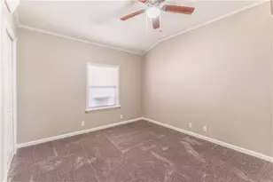 1312 W 3rd St, McGregor, TX 76657 - Photo 19