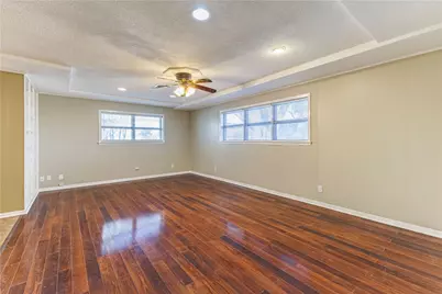 1312 W 3rd Street, McGregor, TX 76657 - Photo 9