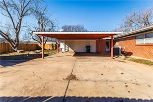 1312 W 3rd St, McGregor, TX 76657 - Photo 35