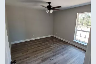 647 Mesquite Tree Road, Lacy Lakeview, TX 76705 - Photo 7