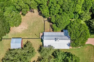 565 Lost Hunters Canyon, China Spring, TX 76633 - Photo 97