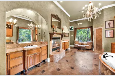 565 Lost Hunters Canyon, China Spring, TX 76633 - Photo 27