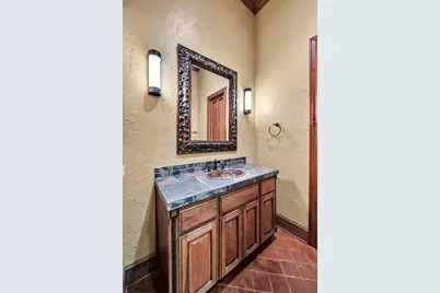 565 Lost Hunters Canyon, China Spring, TX 76633 - Photo 31