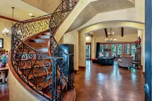 565 Lost Hunters Canyon, China Spring, TX 76633 - Photo 9