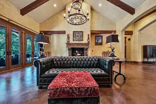 565 Lost Hunters Canyon, China Spring, TX 76633 - Photo 13