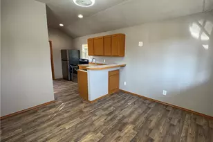 400 E Mignonette St, Kosse, TX 76653 - Photo 9