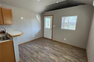 400 E Mignonette St, Kosse, TX 76653 - Photo 11