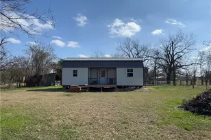 404 E Mignonette St, Kosse, TX 76653 - Photo 19