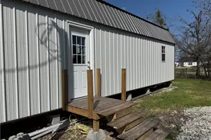 404 E Mignonette St, Kosse, TX 76653 - Photo 7