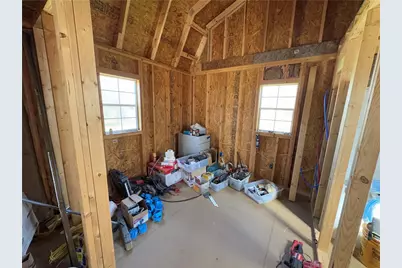 404 E Mignonette Street, Kosse, TX 76653 - Photo 15