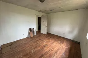 103 Cypress St, Lott, TX 76656 - Photo 17