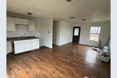 103 Cypress Street, Lott, TX 76656 - Photo 11