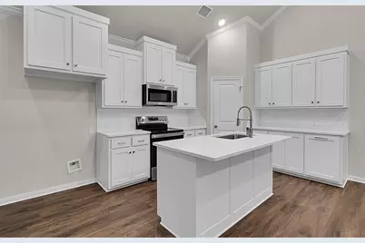 124 Morris Court, McGregor, TX 76657 - Photo 7