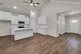 124 Morris Ct, McGregor, TX 76657 - Photo 5