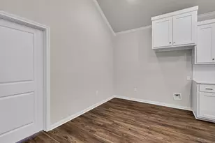 126 Morris Ct, McGregor, TX 76657 - Photo 9