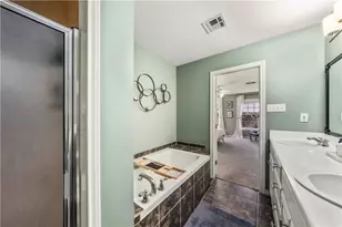 3909 Austin Ave, Waco, TX 76710 - Photo 9