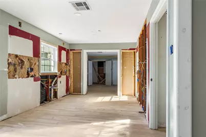 3909 Austin Avenue, Waco, TX 76710 - Photo 9