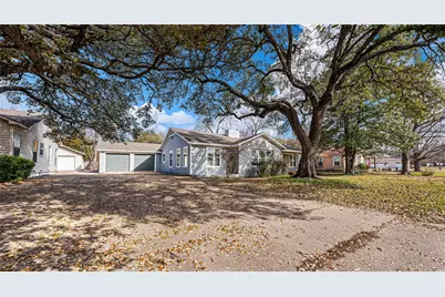 3909 Austin Avenue, Waco, TX 76710 - Photo 29