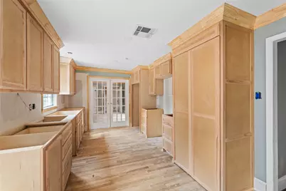 3909 Austin Avenue, Waco, TX 76710 - Photo 11