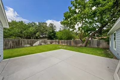 3909 Austin Avenue, Waco, TX 76710 - Photo 29