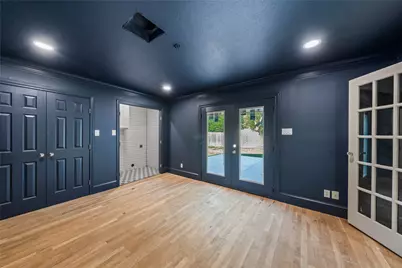 3909 Austin Avenue, Waco, TX 76710 - Photo 15