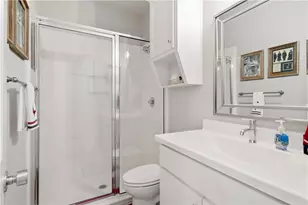 422 Travis Dr, McGregor, TX 76657 - Photo 19