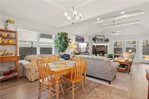 422 Travis Dr, McGregor, TX 76657 - Photo 13