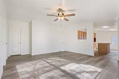 1615 Crockett Street, Bellmead, TX 76705 - Photo 9