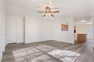 1615 Crockett St, Bellmead, TX 76705 - Photo 9