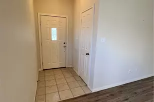 357 Old Mill Creek Dr, Woodway, TX 76712 - Photo 3