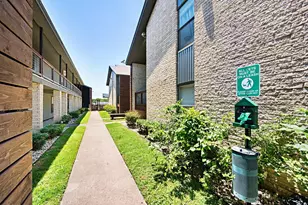 1342 S 12th St, Waco, TX 76706 - Photo 3