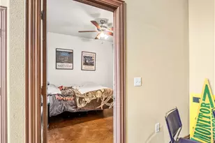 2410 S 2nd St, Waco, TX 76706 - Photo 17