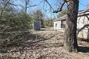 1596 Lcr 800, Groesbeck, TX 76642 - Photo 27