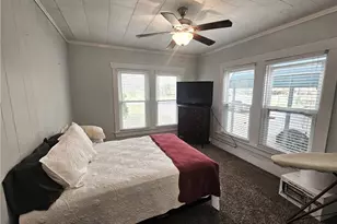 706 W Navasota St, Groesbeck, TX 76642 - Photo 11