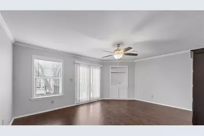 600 Bagby Avenue #6B, Waco, TX 76706 - Photo 3