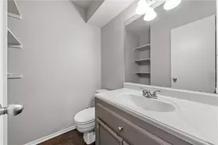 600 Bagby Ave, Waco, TX 76706 - Photo 11