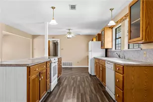 271 Candyce Dr, Lorena, TX 76655 - Photo 9