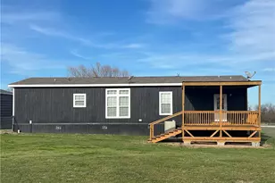 161 Meadow View Ln, Hubbard, TX 76648 - Photo 5