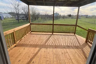 161 Meadow View Ln, Hubbard, TX 76648 - Photo 13