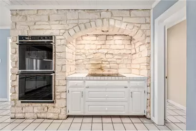 10009 Stony Point Drive, Woodway, TX 76712 - Photo 5