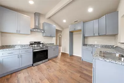 904 Gurley Lane, Waco, TX 76706 - Photo 7