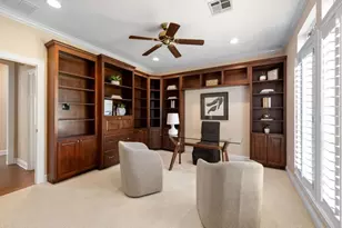 2034 Oak Glen Dr, McGregor, TX 76657 - Photo 9