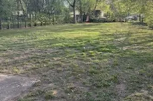 1013 La Vega St, Waco, TX 76705 - Photo 3