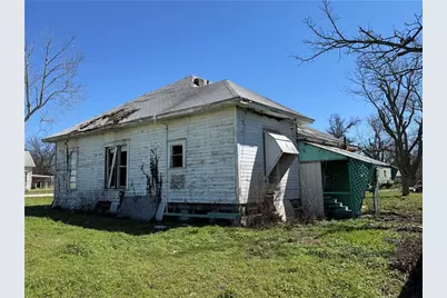 320 N 5th Street, Lott, TX 76656 - Photo 7