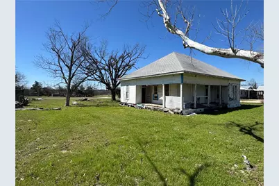 320 N 5th Street, Lott, TX 76656 - Photo 3