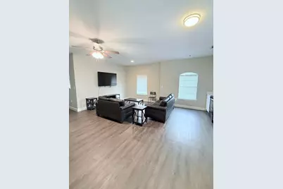 2410 2nd Street #625, Waco, TX 76706 - Photo 9