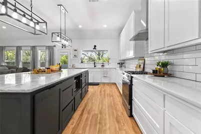 906 S 3rd Street, Valley Mills, TX 76689 - Photo 11